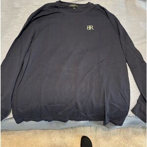 Like new XL banana republic men’s long sleeve Tshirt